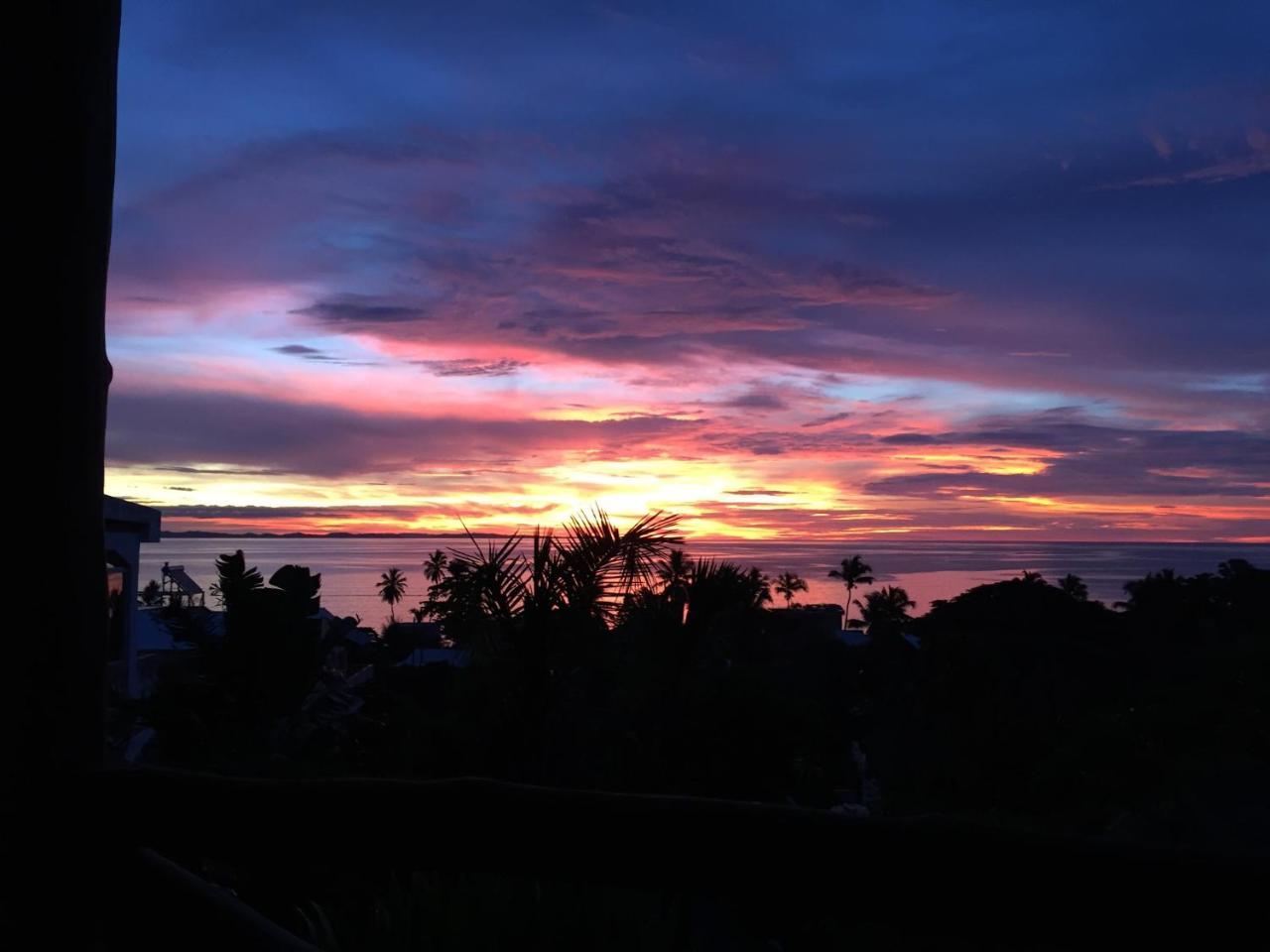 Coucher De Soleil Ambatoloaka  Luaran gambar